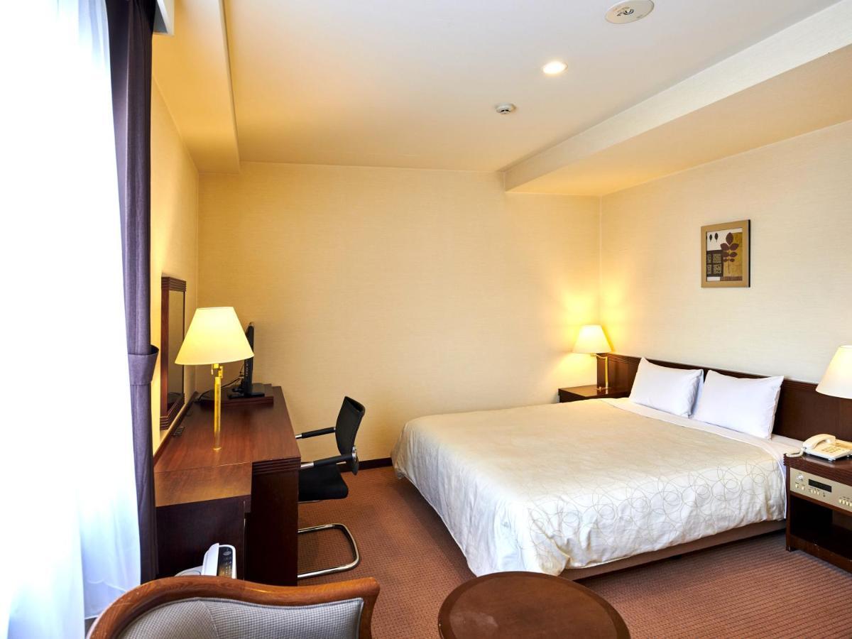Hotel Courtland Nagano Kültér fotó
