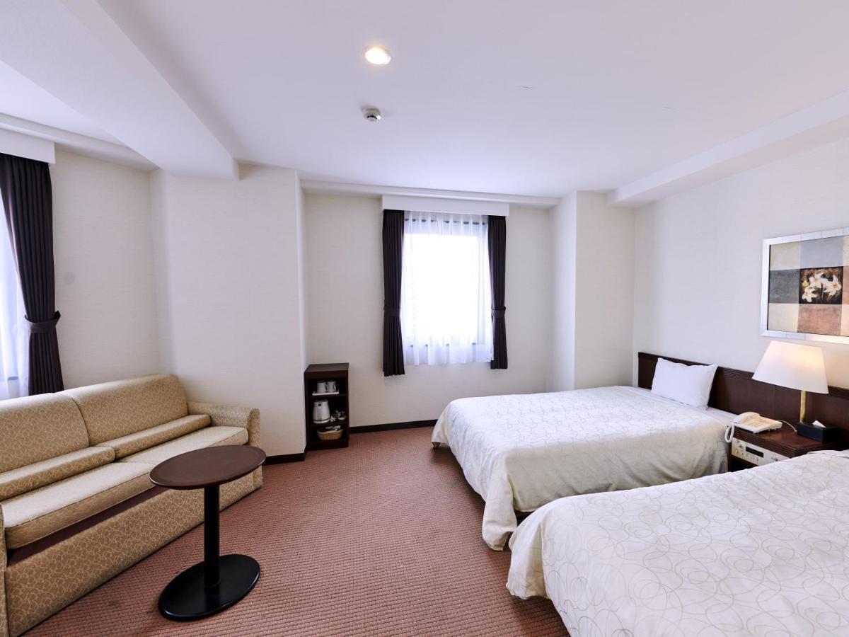 Hotel Courtland Nagano Kültér fotó